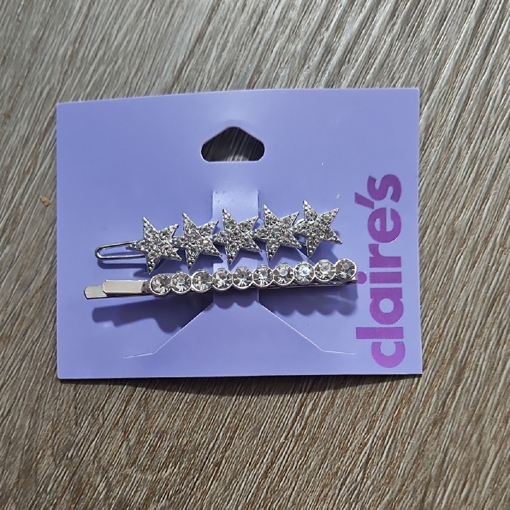 💝💝5/$25💝💝Claire's Glittering Silver Star Hair Clips